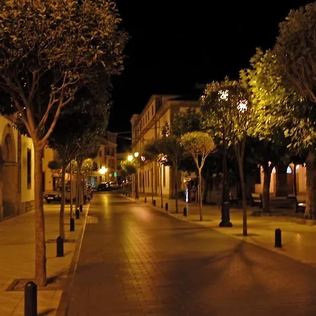 Restaurante San Anton 2* 타피아 데 카사리에고